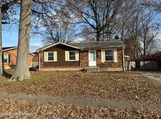 5803 Spicewood Ln, Louisville, KY 40219