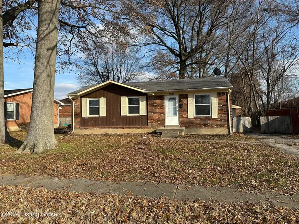 5803 Spicewood Ln, Louisville, KY 40219