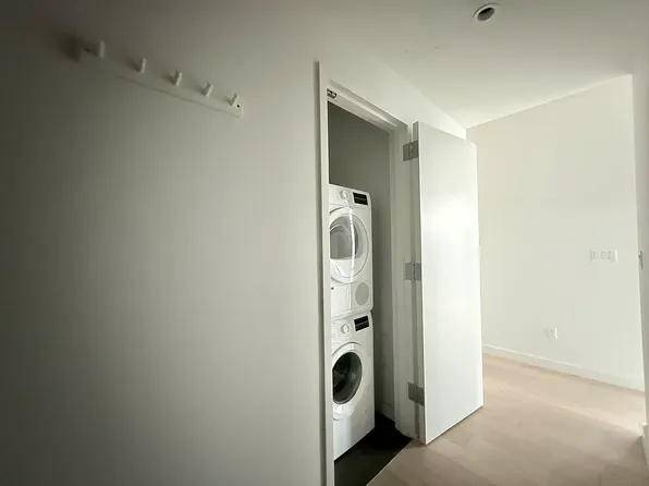 491 Keap Street image 8 of 27