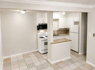 2428 Louise St #202, Denton, TX 76201