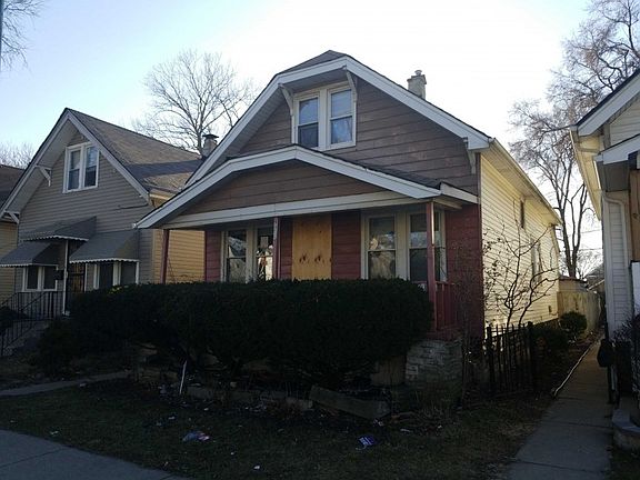3rd image of 9942 S Wentworth Ave