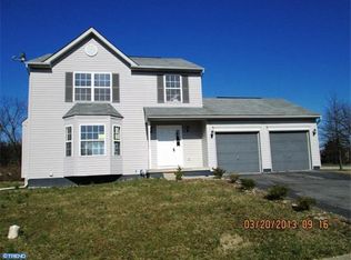 13 W Saxony Dr, New Castle, DE 19720
