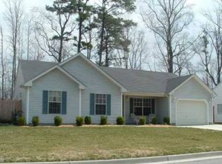 103 Misty Ridge Ln, Suffolk, VA 23434