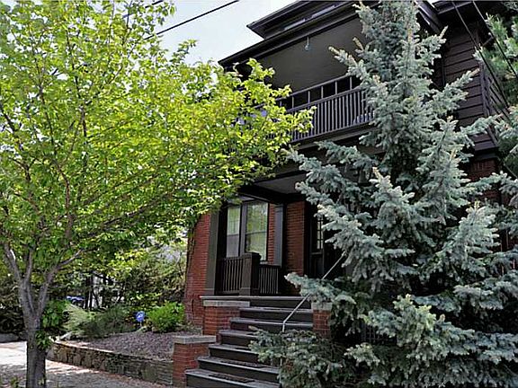 3rd image of 539 Angell St #1