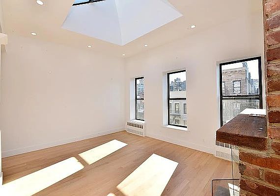 2nd image of 255 W 22nd St APT 6B