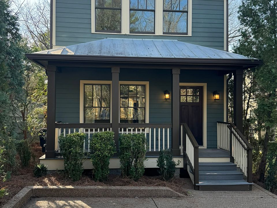 1st image of 3433B 33rd Ave