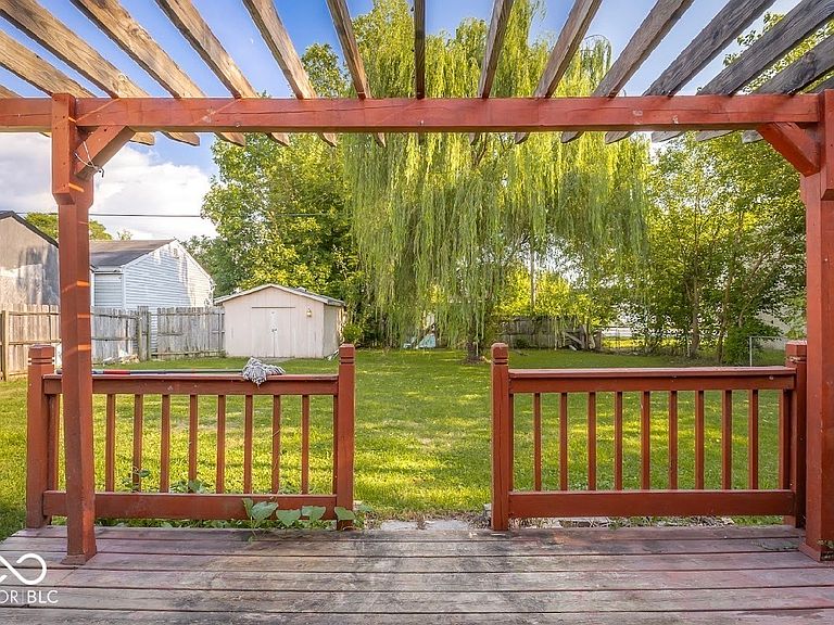 Listing photo 4