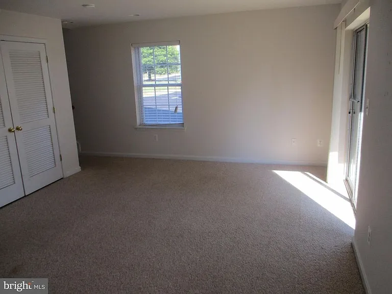 12005 Kemps Landing Cir — Photo 11