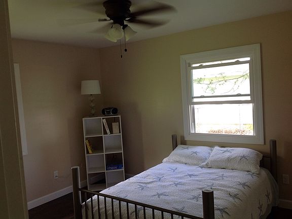 3rd image of 3030 Wood St
