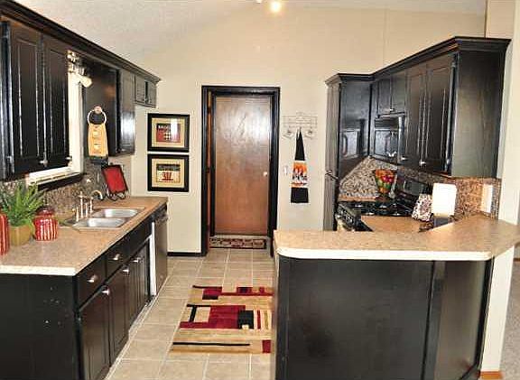 4th image of 13117 Willow Crest Ln