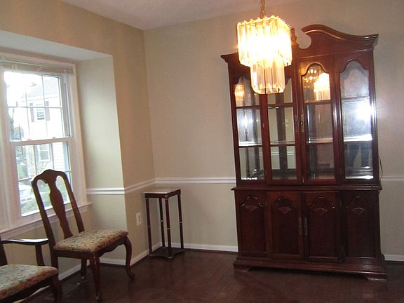 Dining Rm