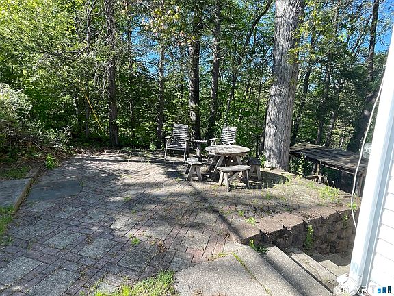 3rd image of 89 Alpine Drive