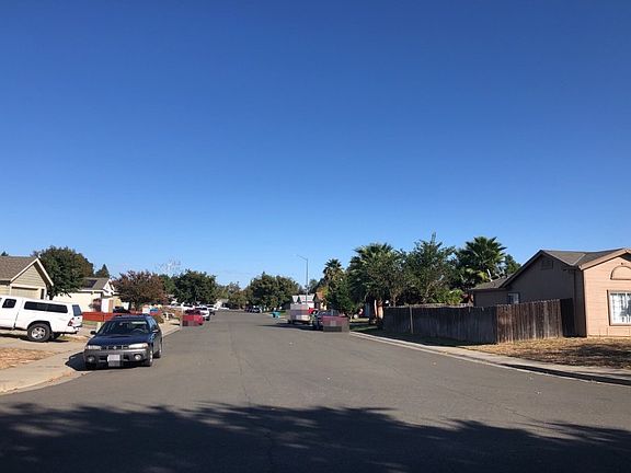 4th image of 4158 Donald Dr