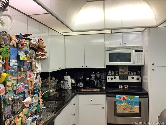 5th image of 1965 S Ocean Dr APT 5E