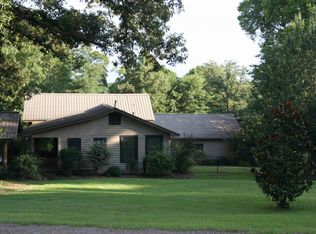 10 Hodge Hill Rd, Petal, MS 39465