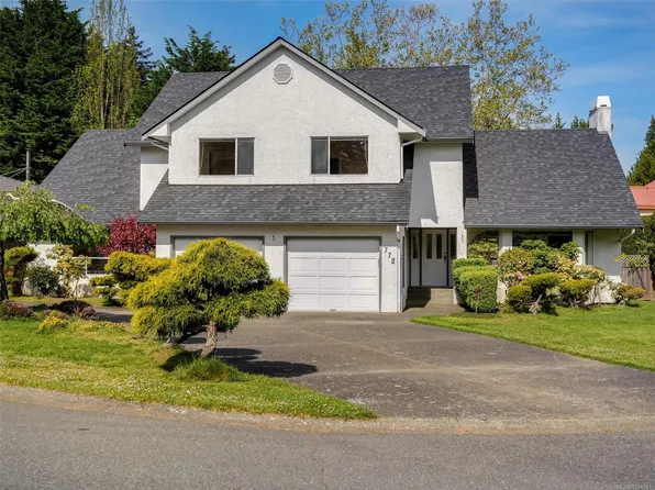 772 Wesley Ct, Saanich, BC V8Y 3E6