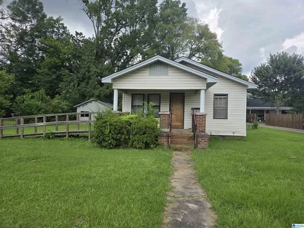 208 S Anniston Ave, Sylacauga, AL 35150