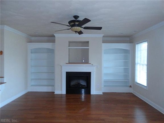 3rd image of 2973 Bayne Ave