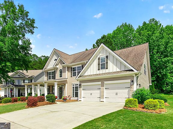 3rd image of 28 Ashville Pl