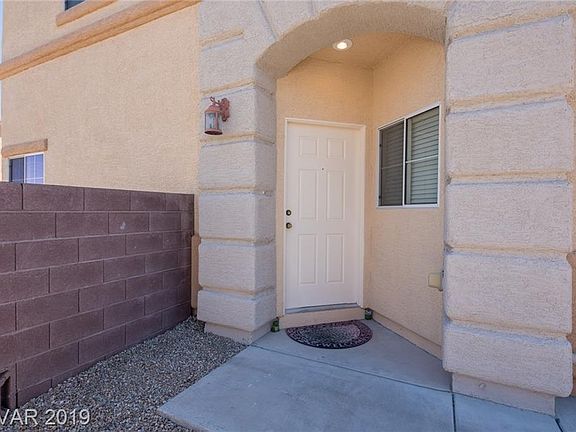 2nd image of 10612 Golden Aspen Ct
