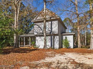 13401 Larue Rd, Vancleave, MS 39565