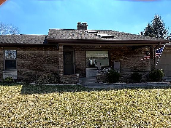 2nd image of 4455 Douglas Dr