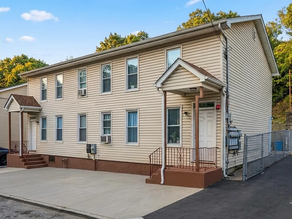 27 Belmont Ave