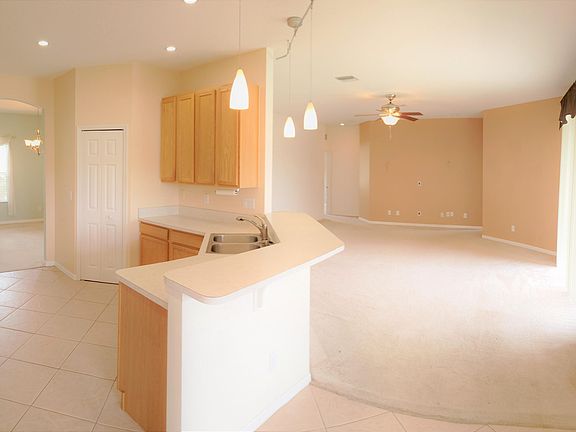 5th image of 5253 Yaupon Holly Dr