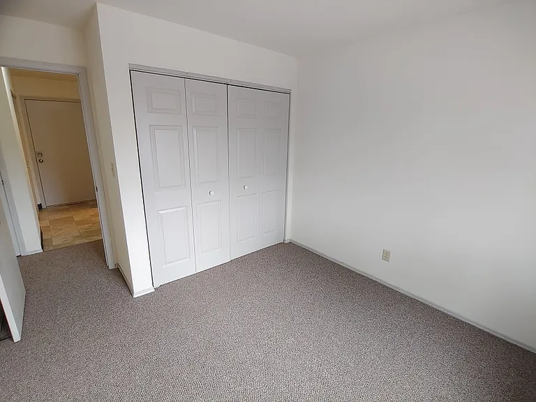 Heritage Apartments — Photo 48