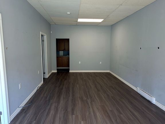 3rd image of 92 Wolfe St #1A