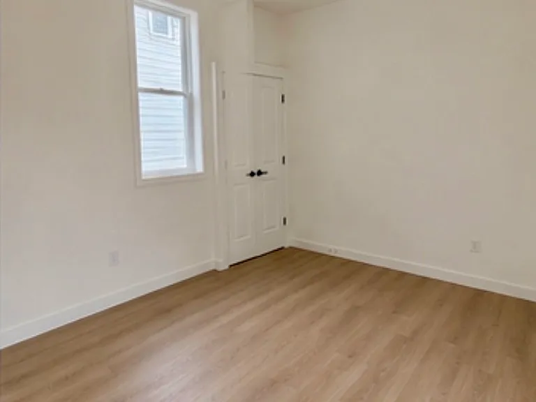 46 N Hamilton St #5 — Photo 12