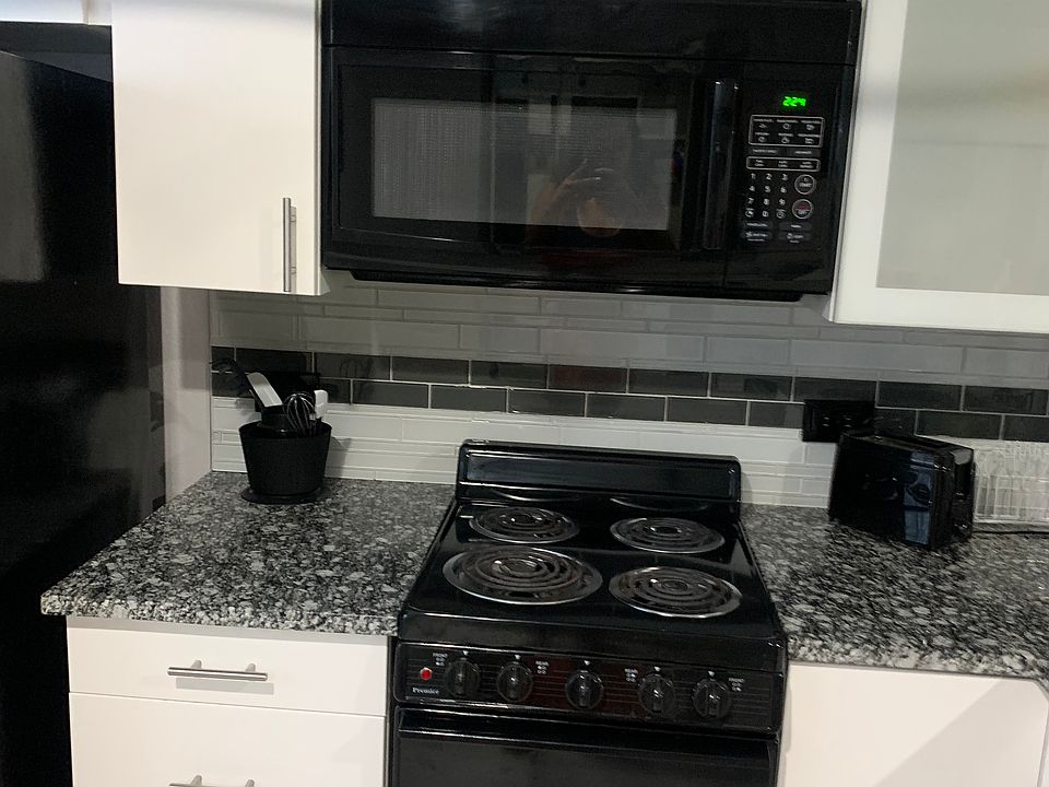 1st image of 4435 Iran St