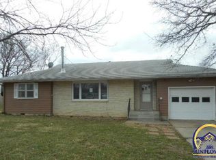 219 Jones Dr, Carbondale, KS 66414