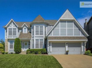 12813 Barton St, Overland Park, KS 66213