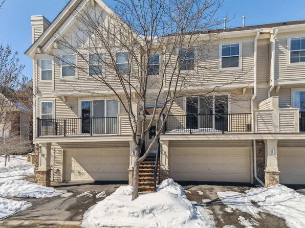 8343 Townsend Dr, Eden Prairie, MN 55344