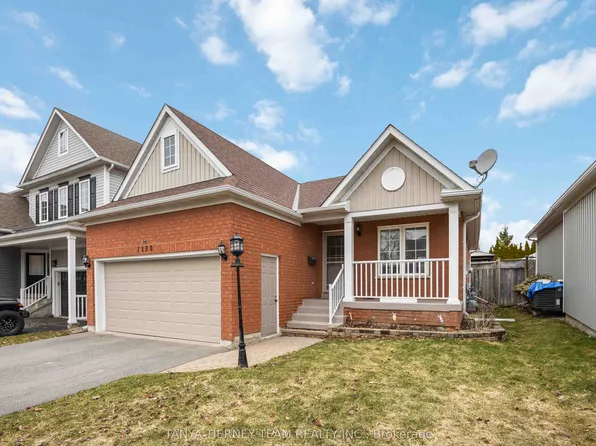 1130 Oakhill Ave, Oshawa, ON L1K 2P1