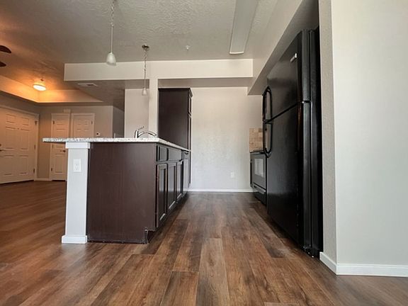 2nd image of 801 E Ensolarado St #2