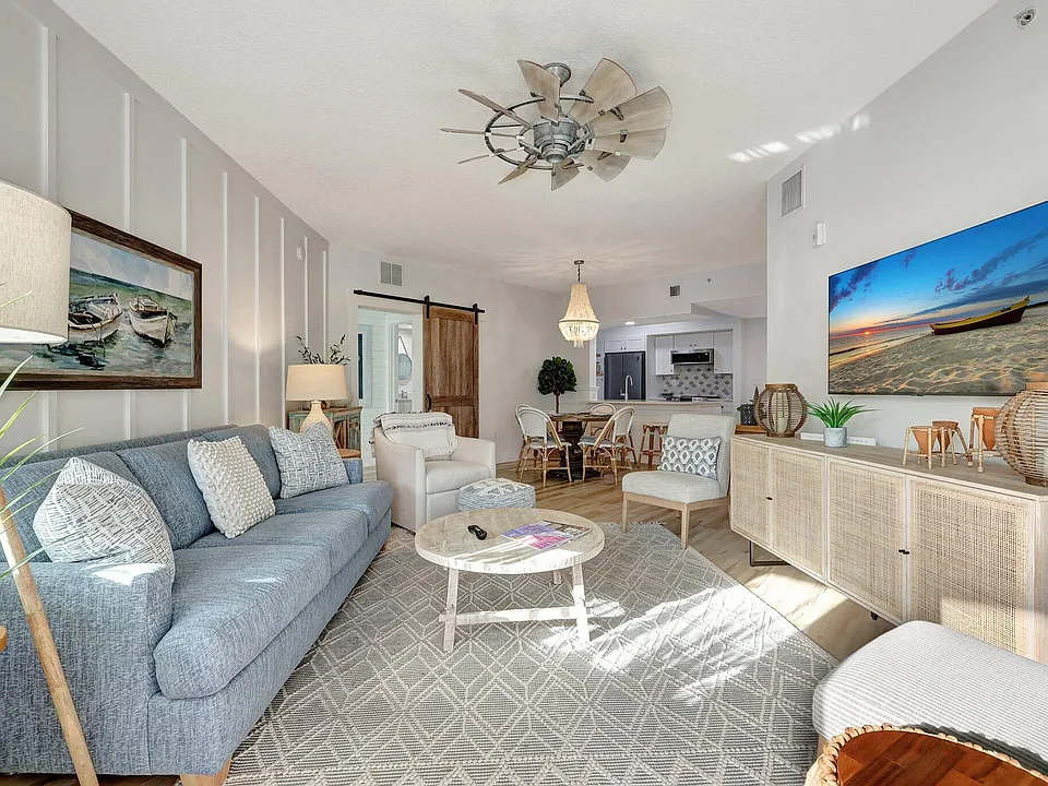 875 Flagler Ave #404
