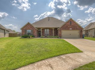 18602 E 48th St, Tulsa, OK 74134