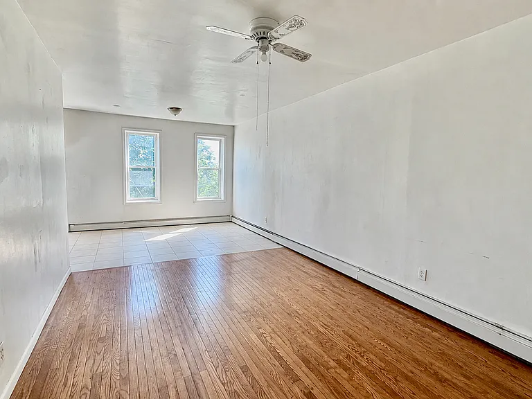 10615 Guy R Brewer Blvd #3 — Photo 3