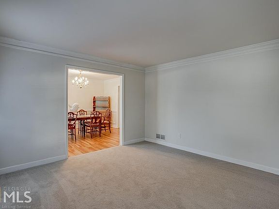 4th image of 3712 Grahams Port Ln