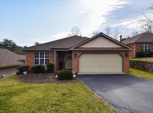 5826 Penn Forest Pl, Roanoke, VA 24018