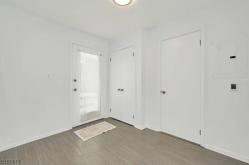 2 bed, 2.5 bath, $3,900 — Photo 3