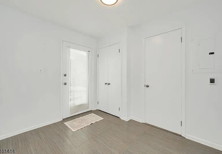 50 Pine St #211 — Photo 3