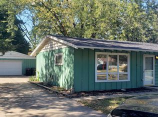1840 Chippewa Trl, Beloit, WI 53511