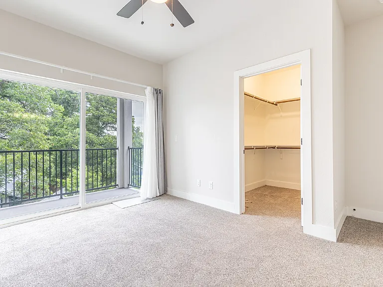 411 Ira Ave #2102 — Photo 23