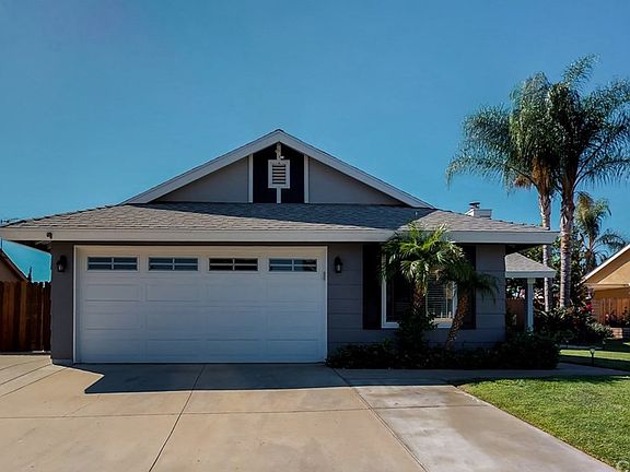 2nd image of 22777 Radnor Ln