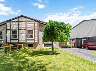6583 Harmony Ave, Niagara Falls, ON L2H 1Z3