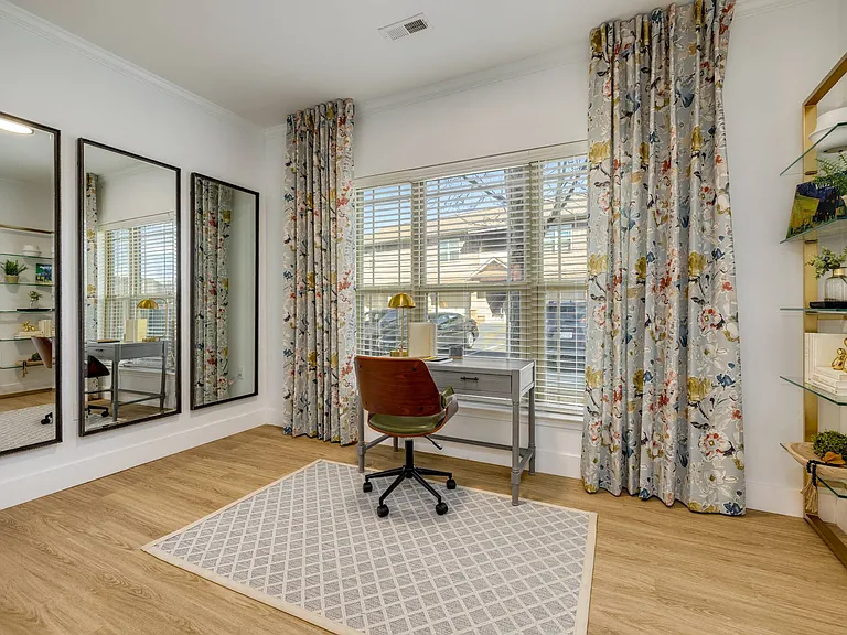 The Banks at Rivergate, Charlotte, NC, Spacious Sunrooms