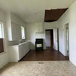 206 Section Avenue - 1 — Photo 4